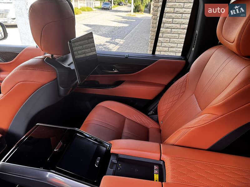Внедорожник / Кроссовер Lexus LX 2022 в Черновцах