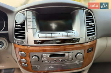 Внедорожник / Кроссовер Lexus LX 2006 в 