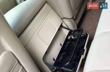 Внедорожник / Кроссовер Lexus LX 2006 в 