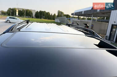 Внедорожник / Кроссовер Lexus LX 2006 в 
