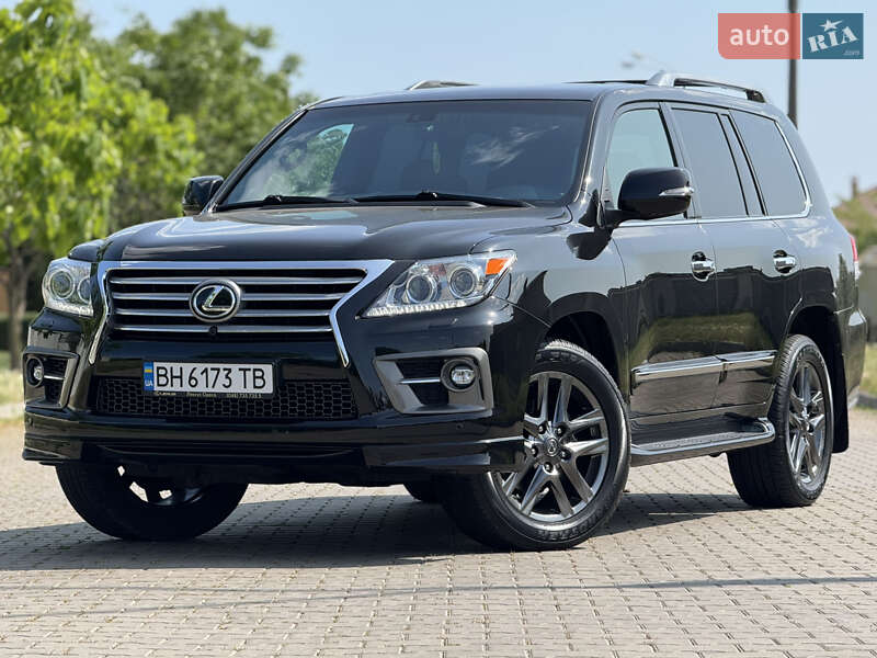 Lexus LX 2014
