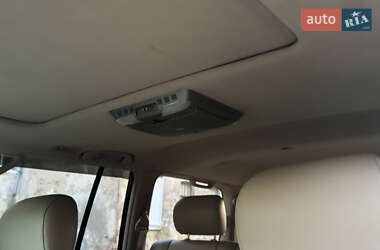 Внедорожник / Кроссовер Lexus LX 2006 в 