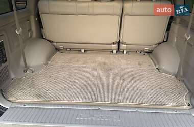 Внедорожник / Кроссовер Lexus LX 2006 в 