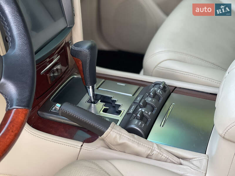 Позашляховик / Кросовер Lexus LX 2010 в Чернівцях фото 21 Позашляховик / Кросовер Lexus LX 2010 в Чернівцях