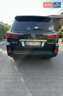 Внедорожник / Кроссовер Lexus LX 2017 в 