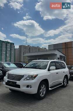 Позашляховик / Кросовер Lexus LX 2010 в 