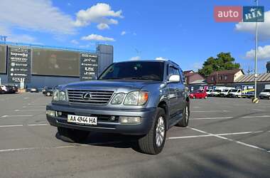 Внедорожник / Кроссовер Lexus LX 2004 в 