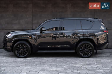 Позашляховик / Кросовер Lexus LX 2022 в 