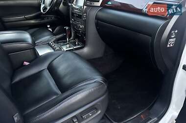 Внедорожник / Кроссовер Lexus LX 2010 в 