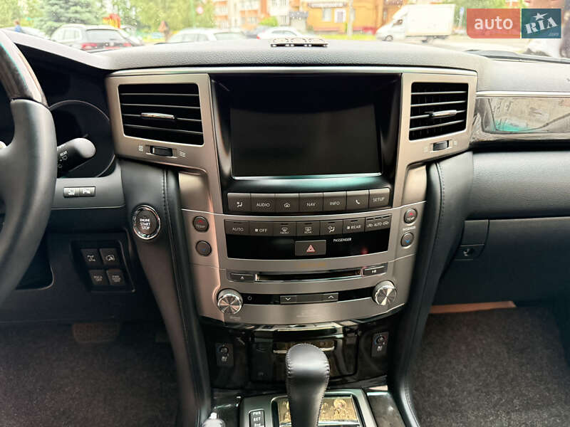 Позашляховик / Кросовер Lexus LX 2012 в Вінниці