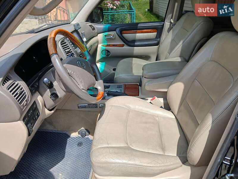 Внедорожник / Кроссовер Lexus LX 2003 в Яремче фото 6 Внедорожник / Кроссовер Lexus LX 2003 в Яремче