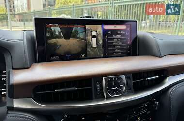 Внедорожник / Кроссовер Lexus LX 2015 в 