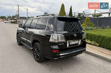 Внедорожник / Кроссовер Lexus LX 2015 в 