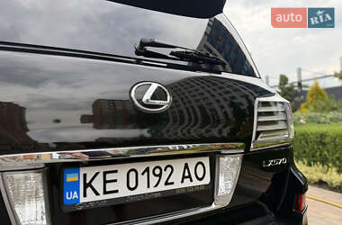 Внедорожник / Кроссовер Lexus LX 2015 в 