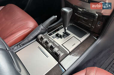 Внедорожник / Кроссовер Lexus LX 2015 в 