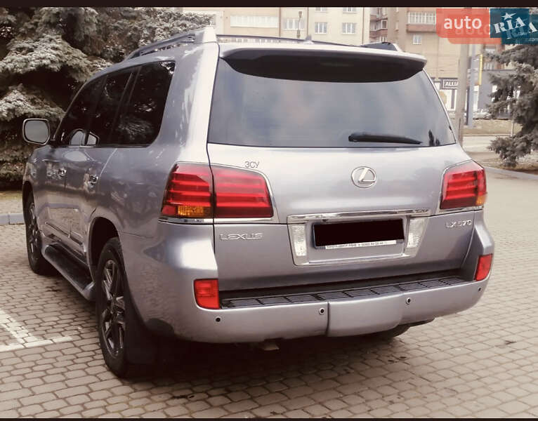 Позашляховик / Кросовер Lexus LX 2008 в Івано-Франківську