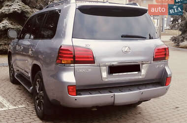 Внедорожник / Кроссовер Lexus LX 2008 в 