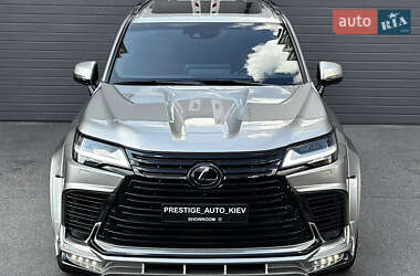 Внедорожник / Кроссовер Lexus LX 2022 в 