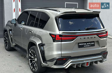 Внедорожник / Кроссовер Lexus LX 2022 в 