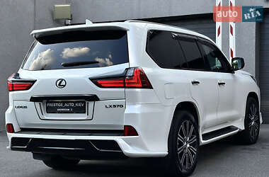 Внедорожник / Кроссовер Lexus LX 2019 в 