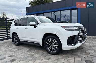 Внедорожник / Кроссовер Lexus LX 2022 в 