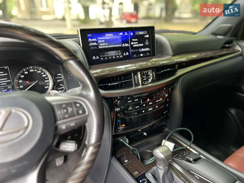 Внедорожник / Кроссовер Lexus LX 2020 в Днепре