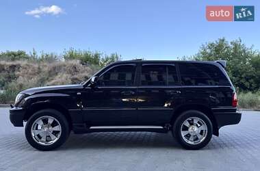 Внедорожник / Кроссовер Lexus LX 2003 в 