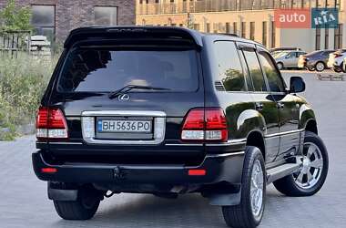 Внедорожник / Кроссовер Lexus LX 2003 в 