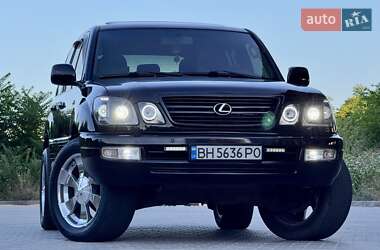 Внедорожник / Кроссовер Lexus LX 2003 в 
