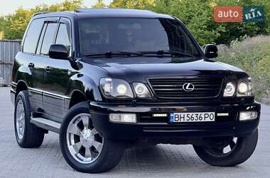 Внедорожник / Кроссовер Lexus LX 2003 в 