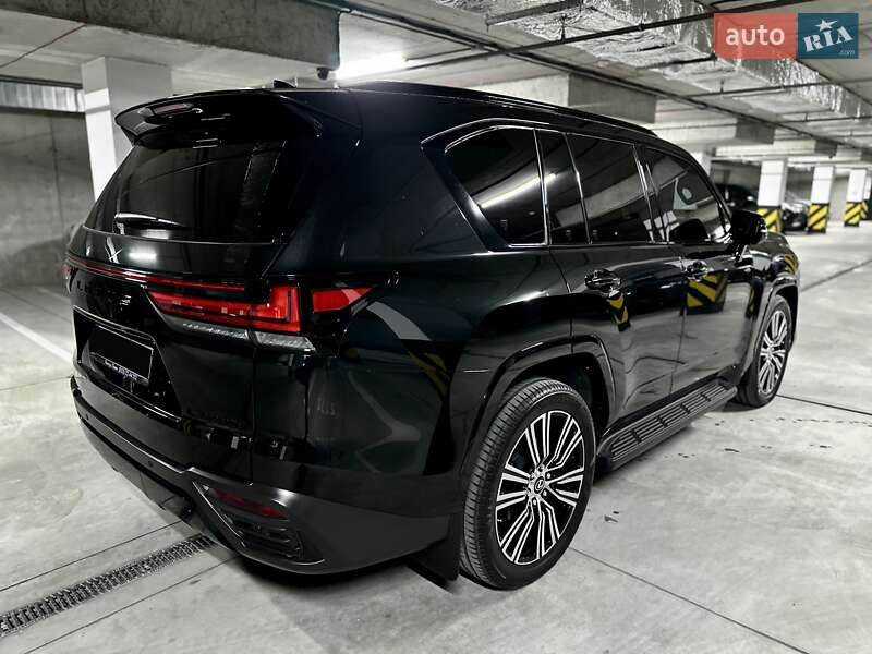 Внедорожник / Кроссовер Lexus LX 2022 в Днепре