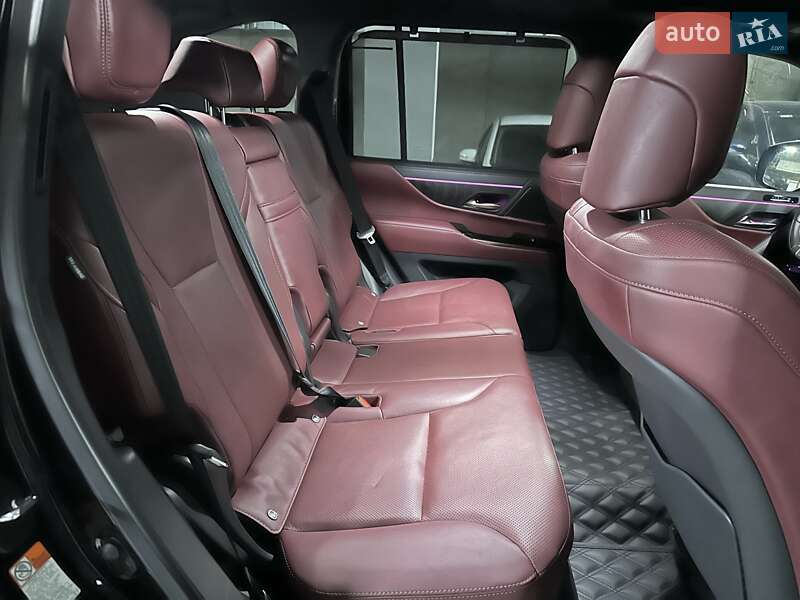 Внедорожник / Кроссовер Lexus LX 2022 в Днепре