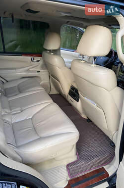 Позашляховик / Кросовер Lexus LX 2008 в 