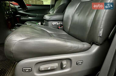 Внедорожник / Кроссовер Lexus LX 2008 в 