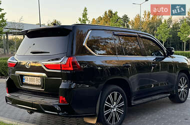 Позашляховик / Кросовер Lexus LX 2018 в 