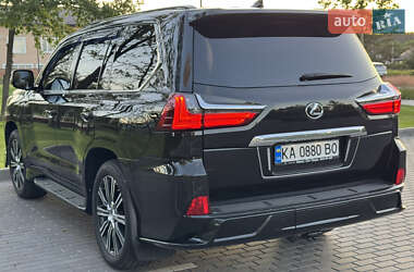 Позашляховик / Кросовер Lexus LX 2018 в 