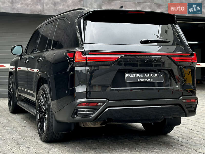 Внедорожник / Кроссовер Lexus LX 2022 в Киеве