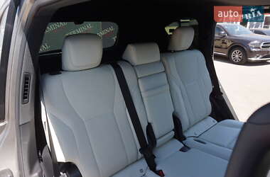 Внедорожник / Кроссовер Lexus LX 2022 в 