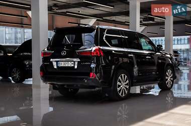 Внедорожник / Кроссовер Lexus LX 2017 в 