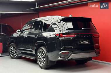 Позашляховик / Кросовер Lexus LX 2025 в 