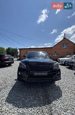 Внедорожник / Кроссовер Lexus LX 2008 в 