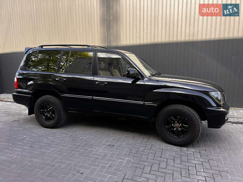 Позашляховик / Кросовер Lexus LX 2001 в Львові