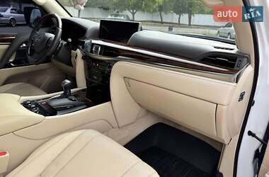 Позашляховик / Кросовер Lexus LX 2017 в 
