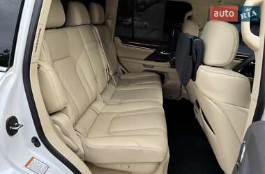 Позашляховик / Кросовер Lexus LX 2017 в 