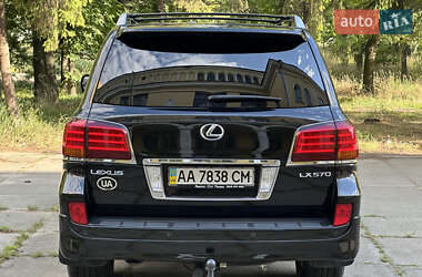 Внедорожник / Кроссовер Lexus LX 2011 в 
