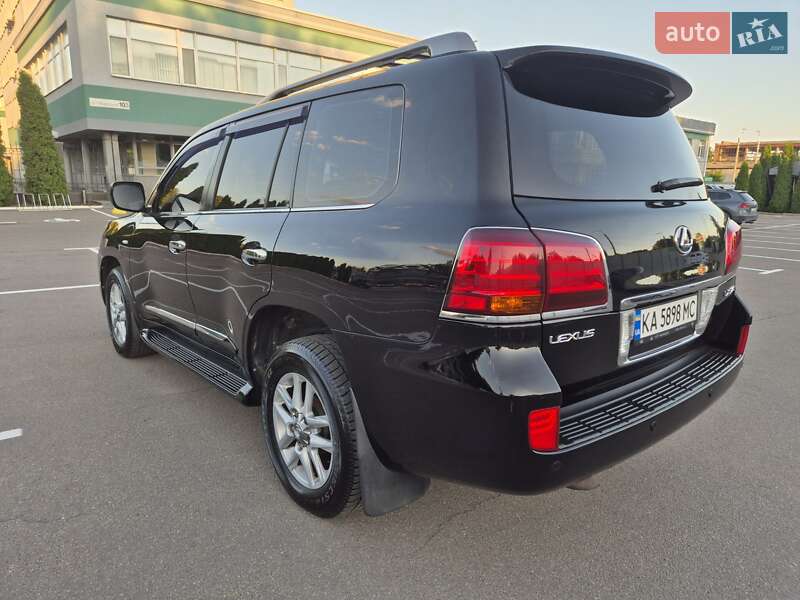 Внедорожник / Кроссовер Lexus LX 2008 в Киеве