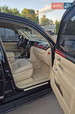 Внедорожник / Кроссовер Lexus LX 2008 в 