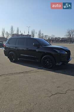 Внедорожник / Кроссовер Lexus LX 2016 в Днепре