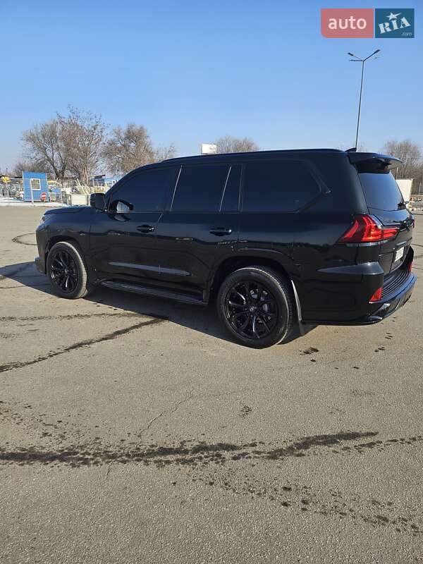 Lexus LX 2016