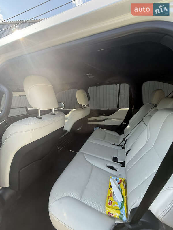 Позашляховик / Кросовер Lexus LX 2022 в Білій Церкві